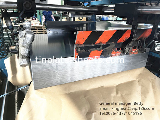 MRとSPCC 亜鉛のない鋼筋